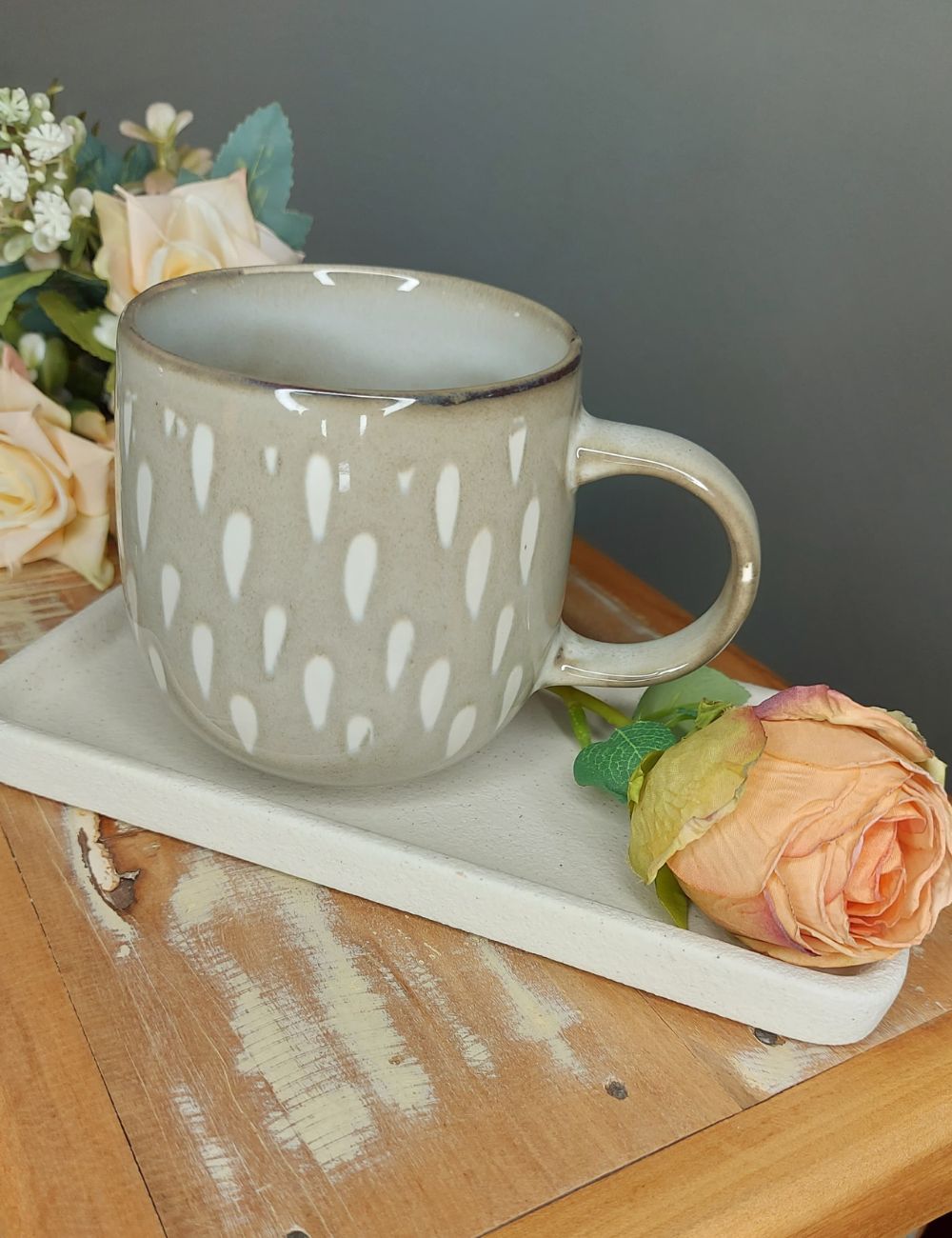 Caneca Round Pingos - Cinza