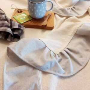 Toalha De Mesa Com Babado (retangular)