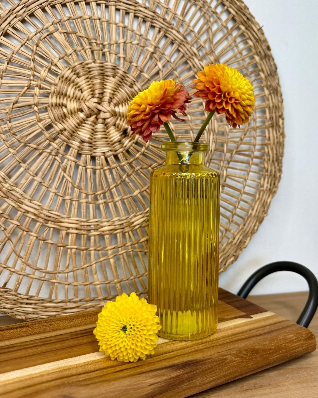 Vaso Garrafa Vidro Amarelo 13cmX5cm