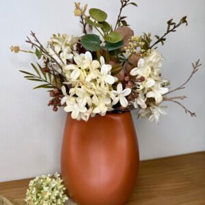 Ramalhete Lilac Branco com Eucalipto  altura 48cm