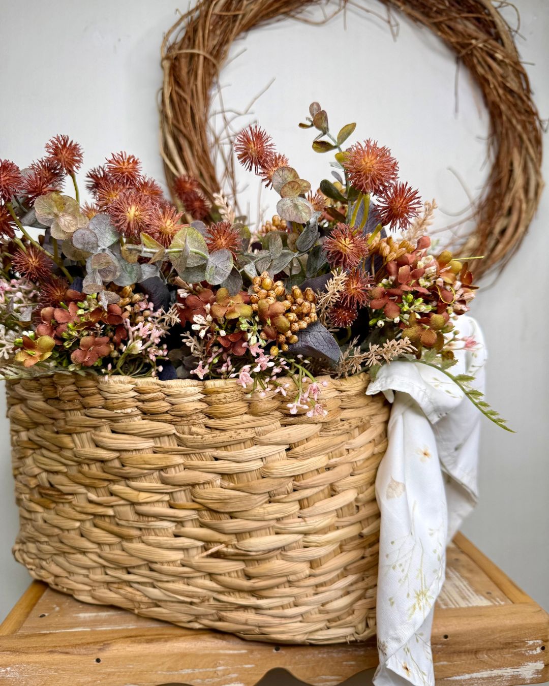 Ramalhete Margarida com Mamona Marrom - altura 32cm