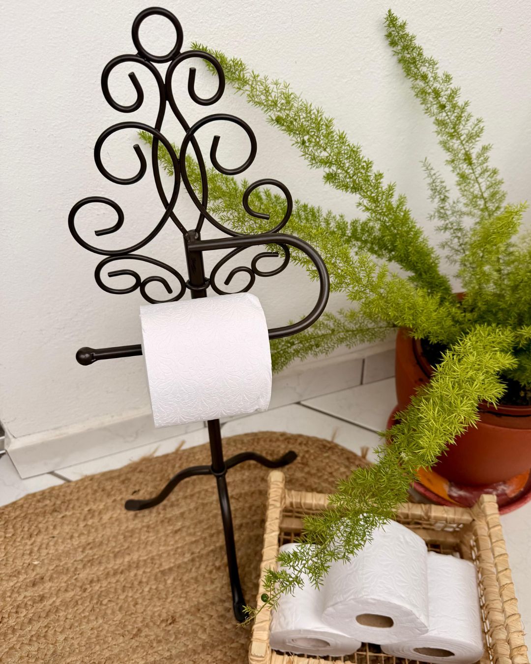 Suporte Porta Papel Banheiro Lavabo em Ferro - 69cmX28cmX23cm