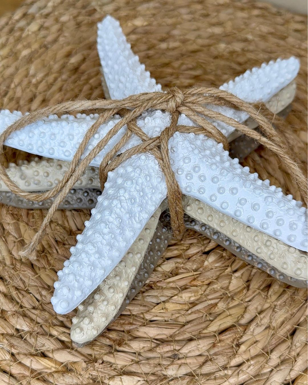 Kit 3 Estrelas em Resina Tons Neutros 18,5cmX18,5cmX6,5cm - Imagem 2