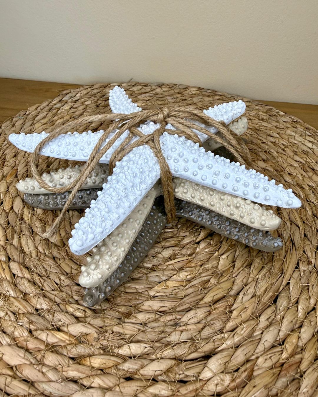 Kit 3 Estrelas em Resina Tons Neutros 18,5cmX18,5cmX6,5cm - Imagem 4