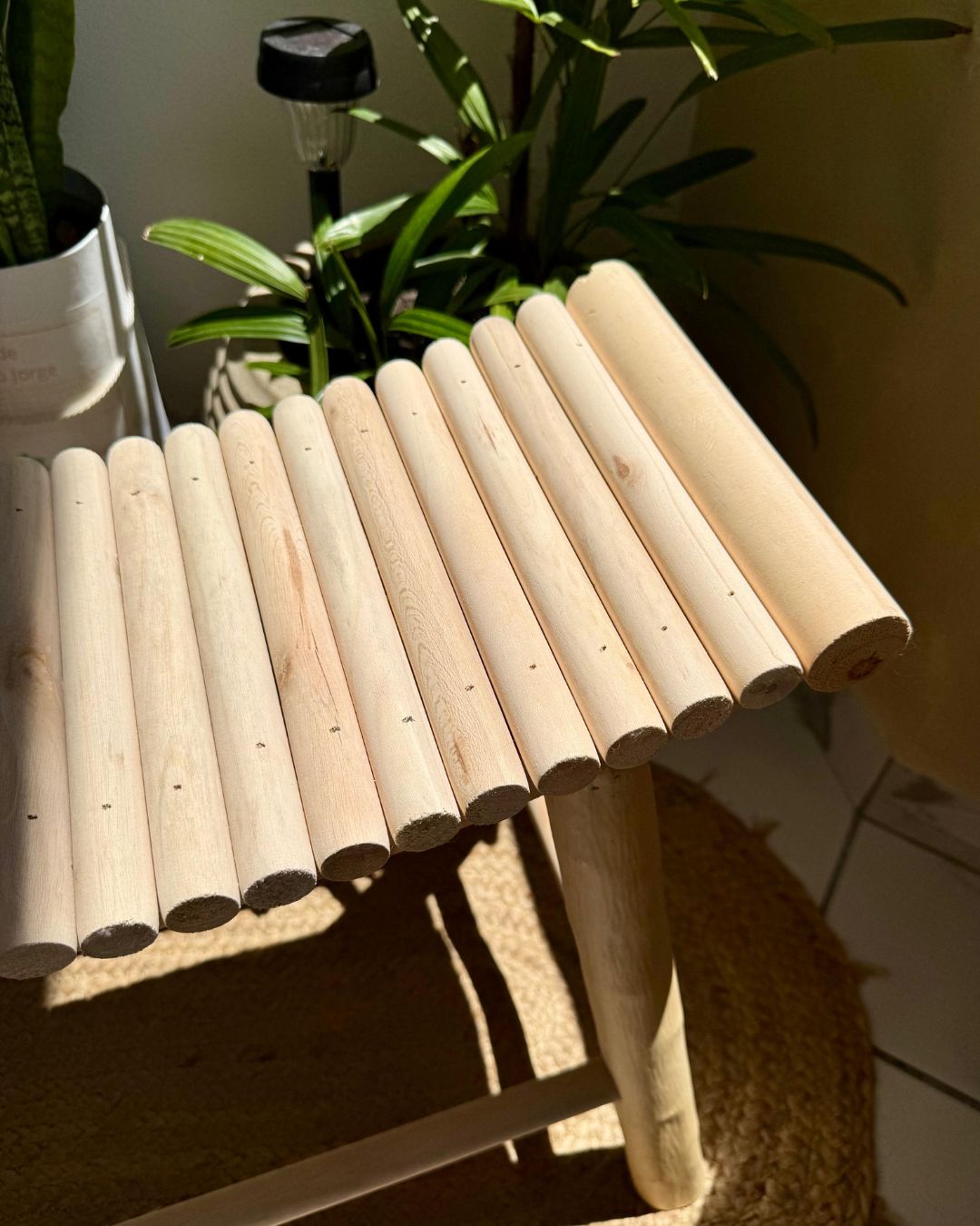 Banco de Madeira 50cmX34cmX46cm ESGOTADO - Imagem 4