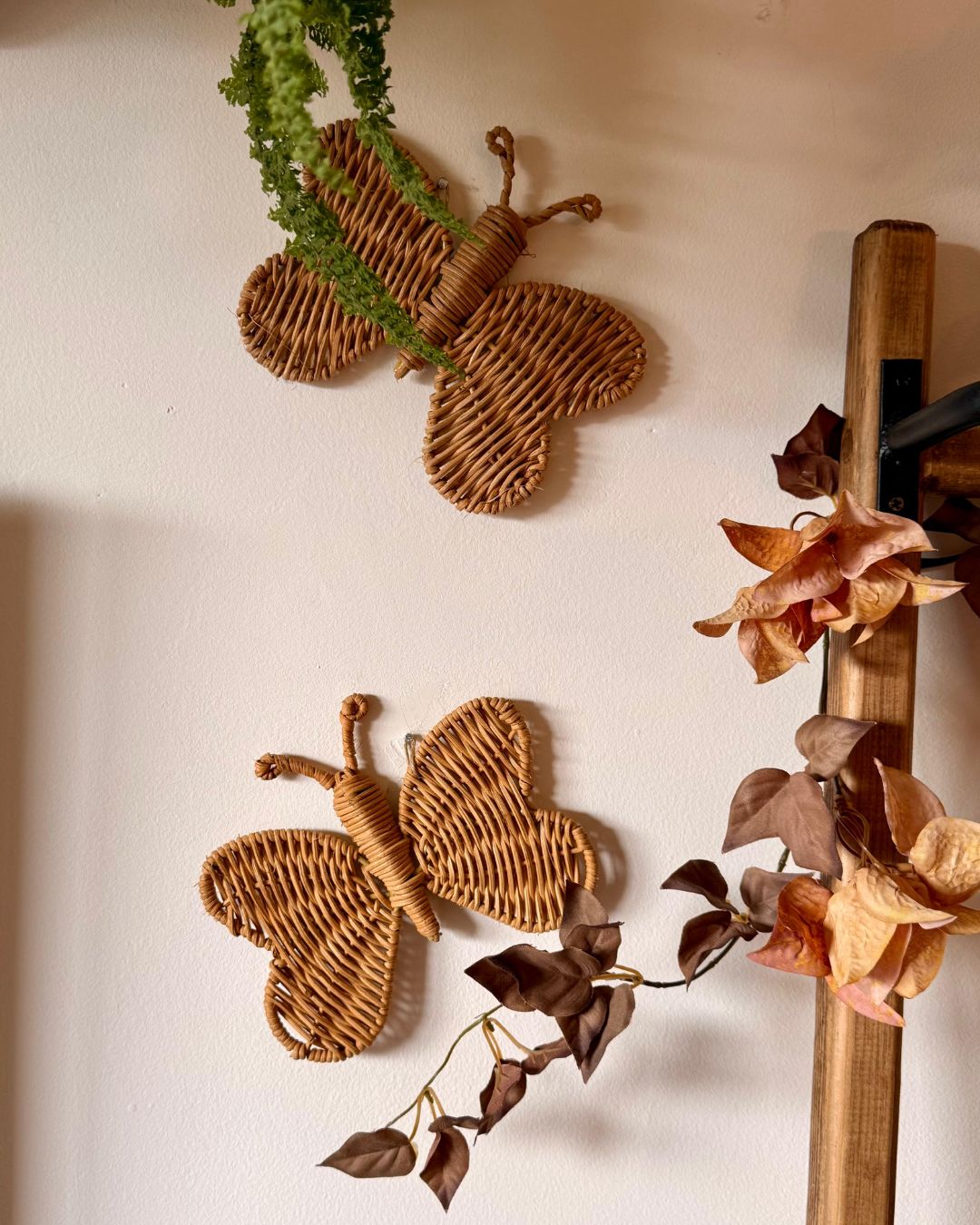 Escultura de Parede Borboleta em Rattan P - 19cmX15cm