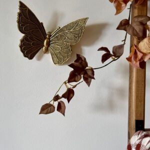 Escultura de Parede Borboleta em Poliresina 18,4cmX15,5cmX4,7cm