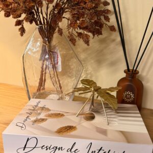 Escultura Decorativa Borboleta em Metal Dourado  10cmX10cmX10cm
